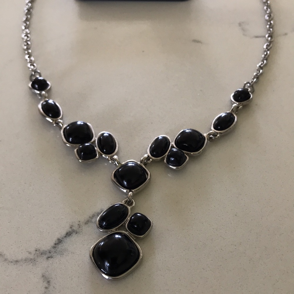 Lindor metal adjustable length necklace - Picture 2 of 4